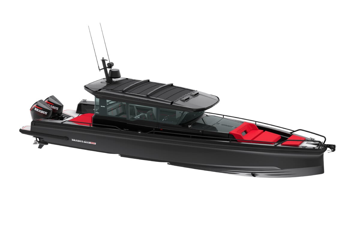 BRABUS SHADOW 900 XC CROSS CABIN