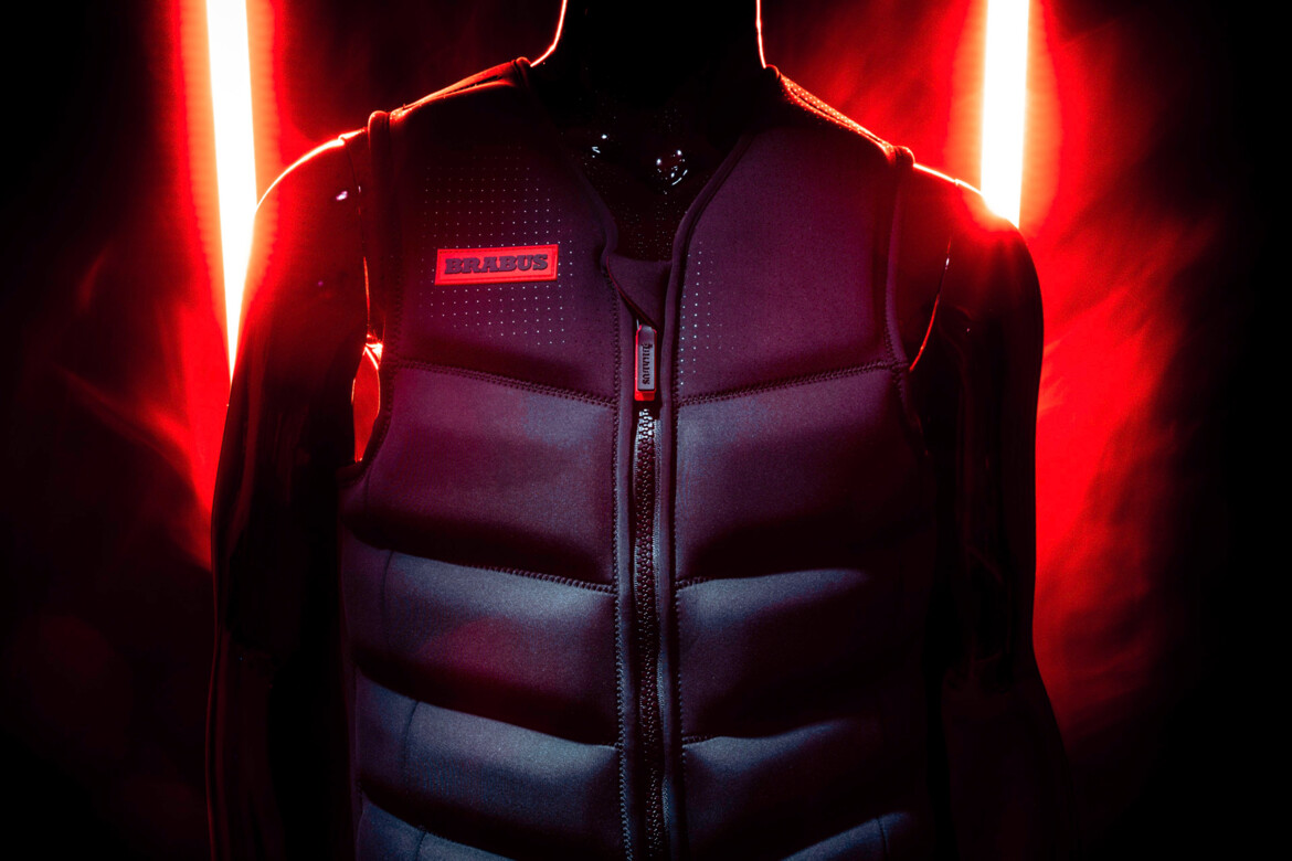 BRABUS X JOBE SHADOW FRAGMENT SCHWIMMWESTE